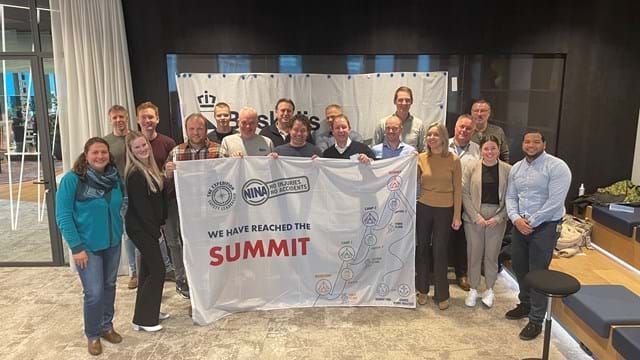 Safety Leadership Expedition Summit Dredging Vessel Teams